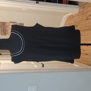 White House Black Market Black Tank Top Blouse with White Piping Round Neck (XL)